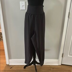 Old Navy Black High-Waisted Joggers